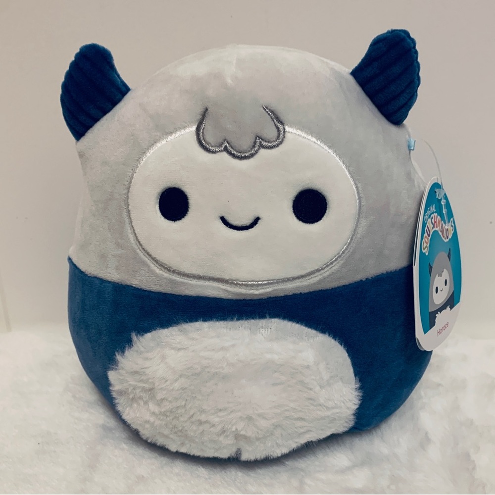 Squishmallow Horace Yeti, Blue and White, Abominable Snowman, 8” New